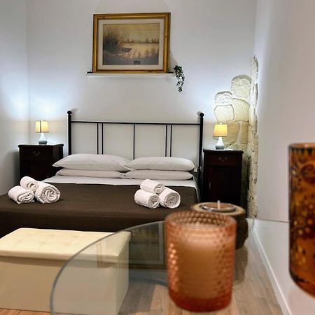 Sweet Lotus Apartment Taormina Bagian luar foto